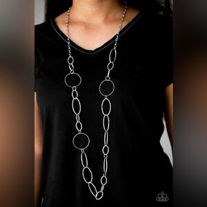 ❤️‍🔥5/$25❤️‍🔥 Perfect MISMATCH Silver Necklace